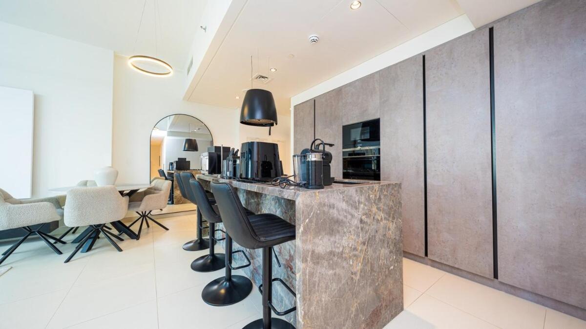 Luxury 3br With Breathtaking Burj Khalifa Views Dubai