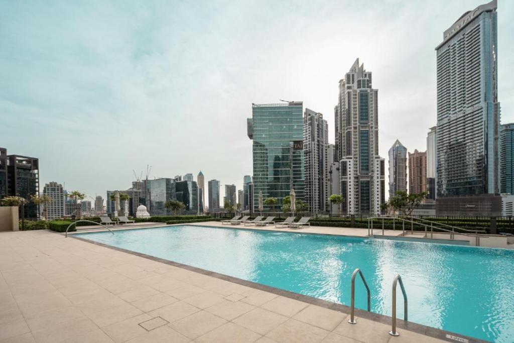 Luxury 3br With Breathtaking Burj Khalifa Views * Dubai